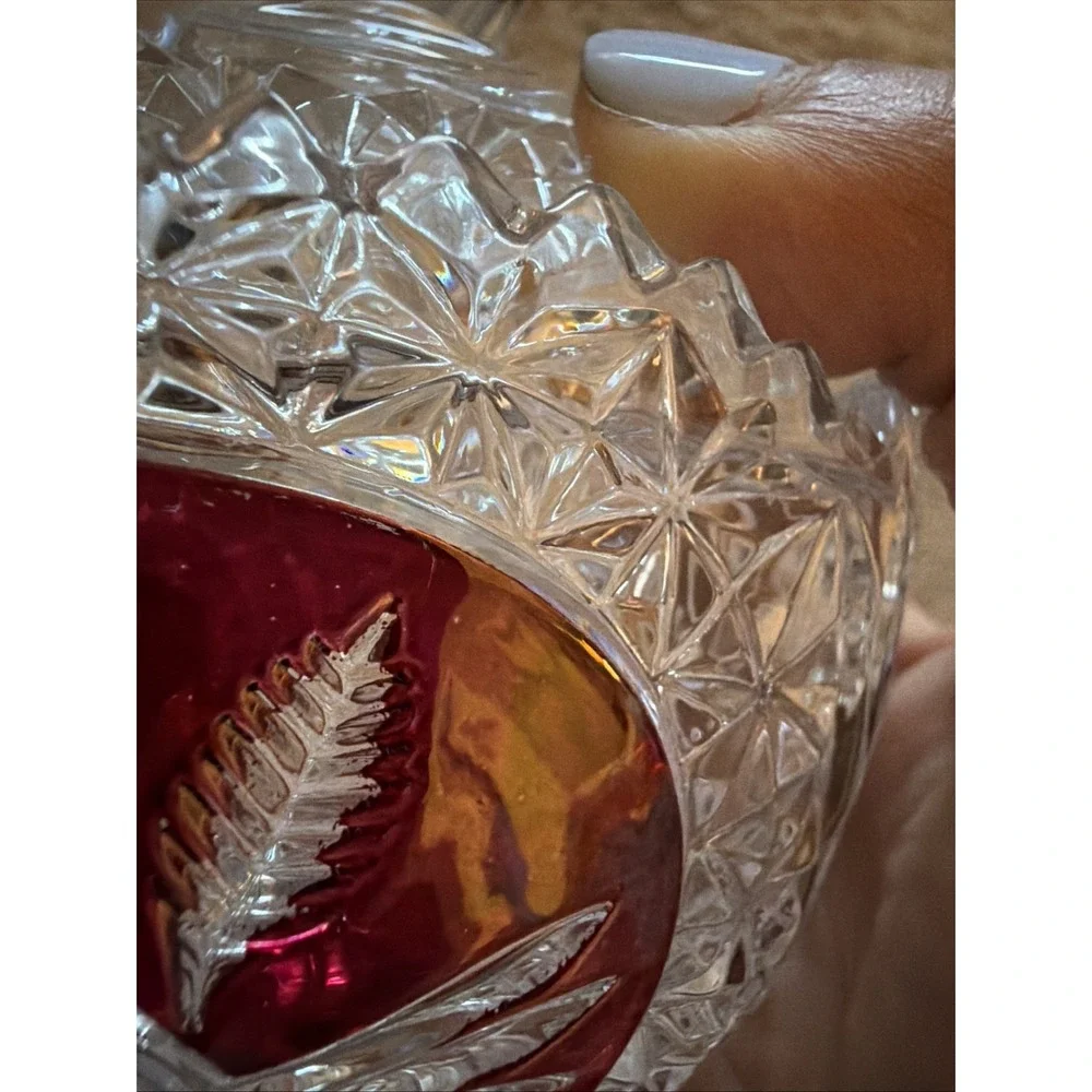 Hofbauer Byrdes Red Bird Crystal Small Oval Shaped Covered Trinket Box